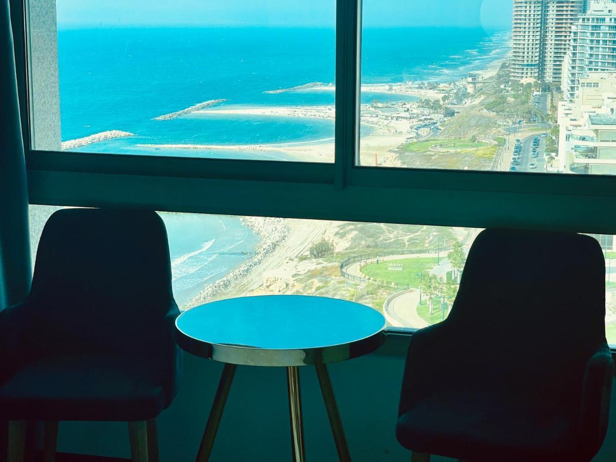 C Tower Apartments Netanja Zewnętrze zdjęcie